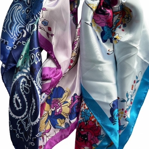 🌸 Luxury Look Satin Scarf/Bandana Bundle (Set of 3)🎀 - Picture 2 of 5